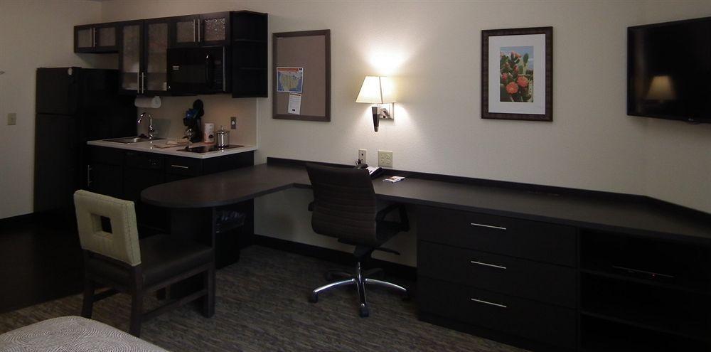 Candlewood By Ihg 2*